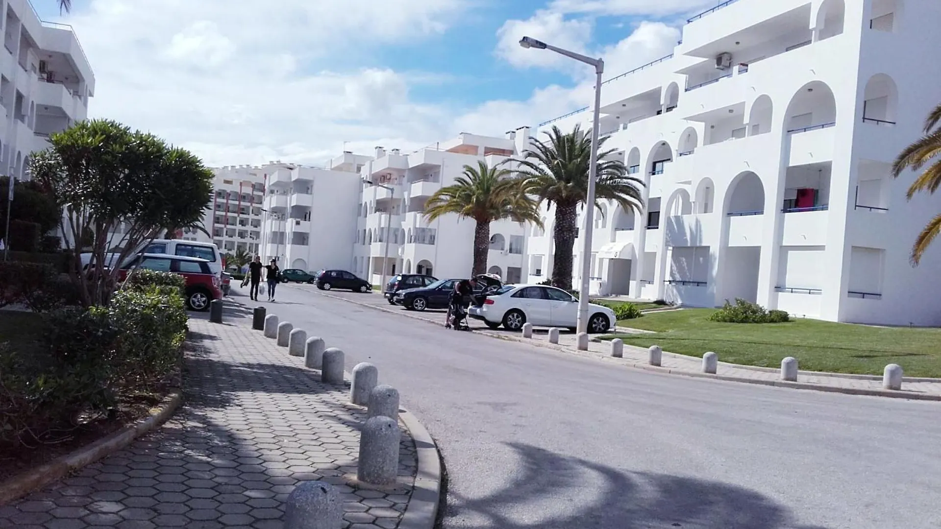 Apartamento Na Praia Sra Da Rocha Porches